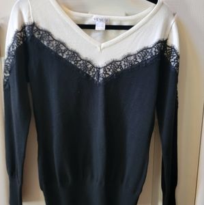 Women's Black and Cream Sweater